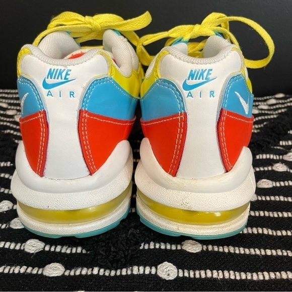 Nike Airmax kids shoes - Picture 3 of 6
